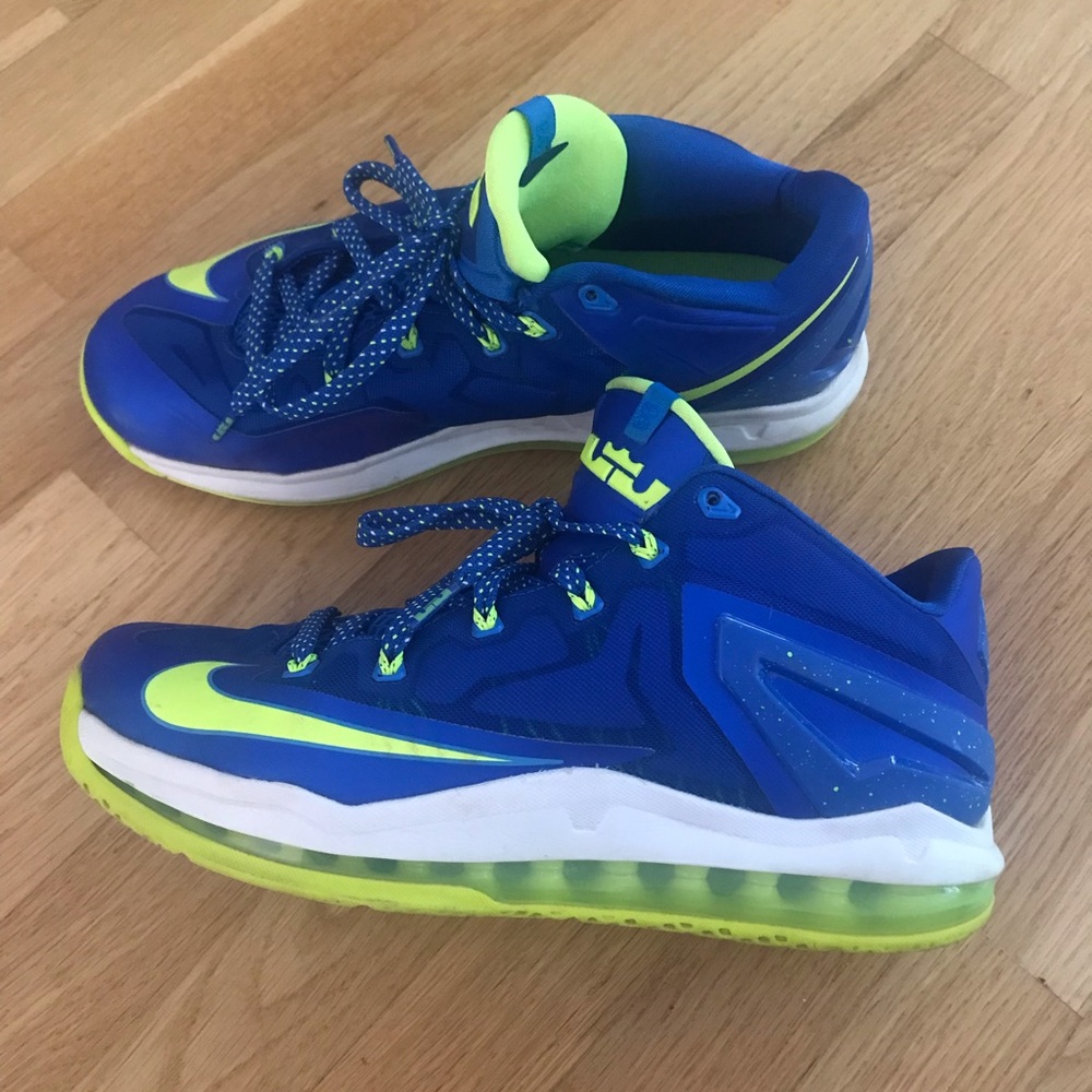 Men’s Nike sneakers size 8.5